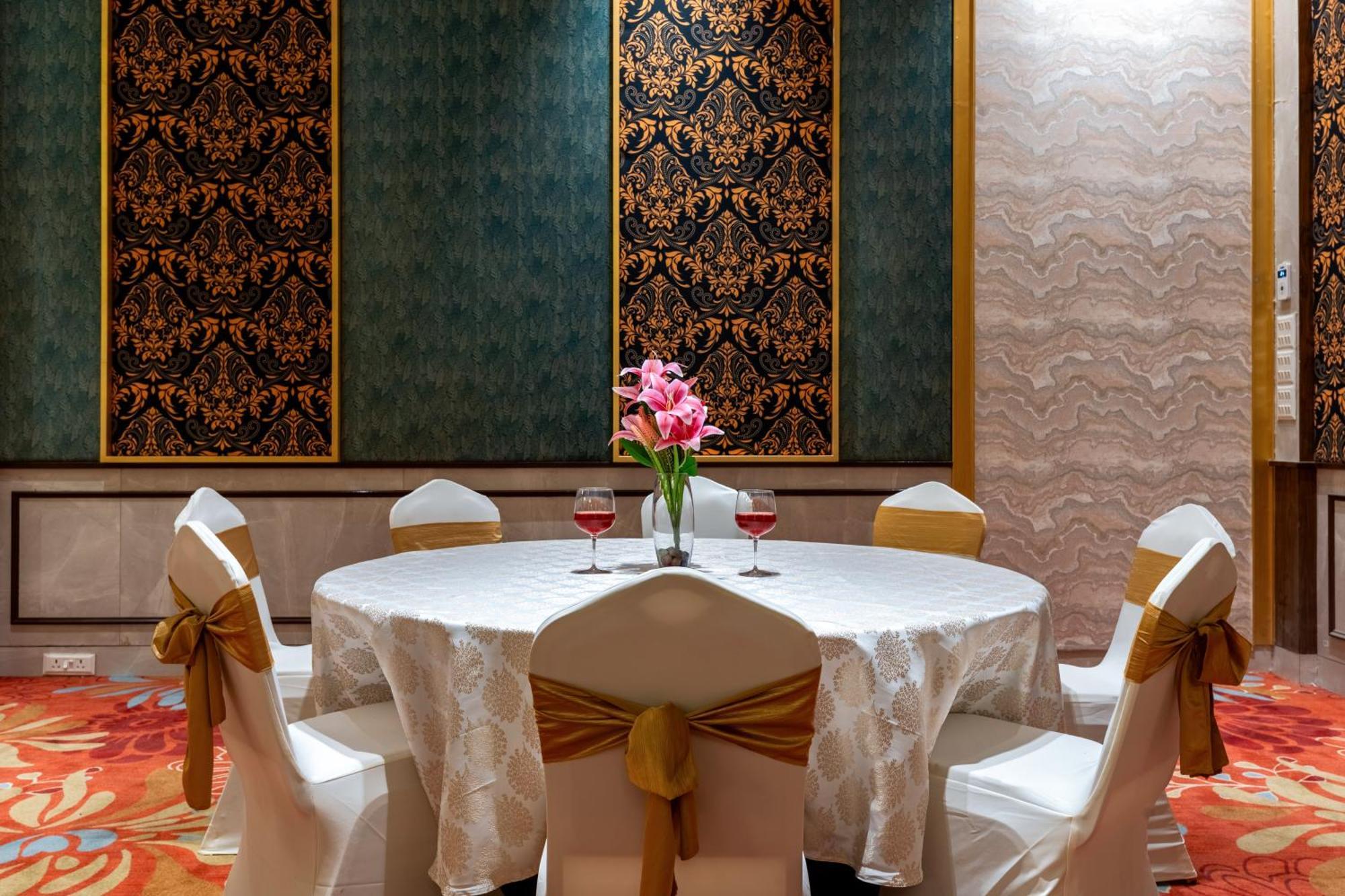 Sayaji Resorts & Spa Udaipur Eksteriør billede