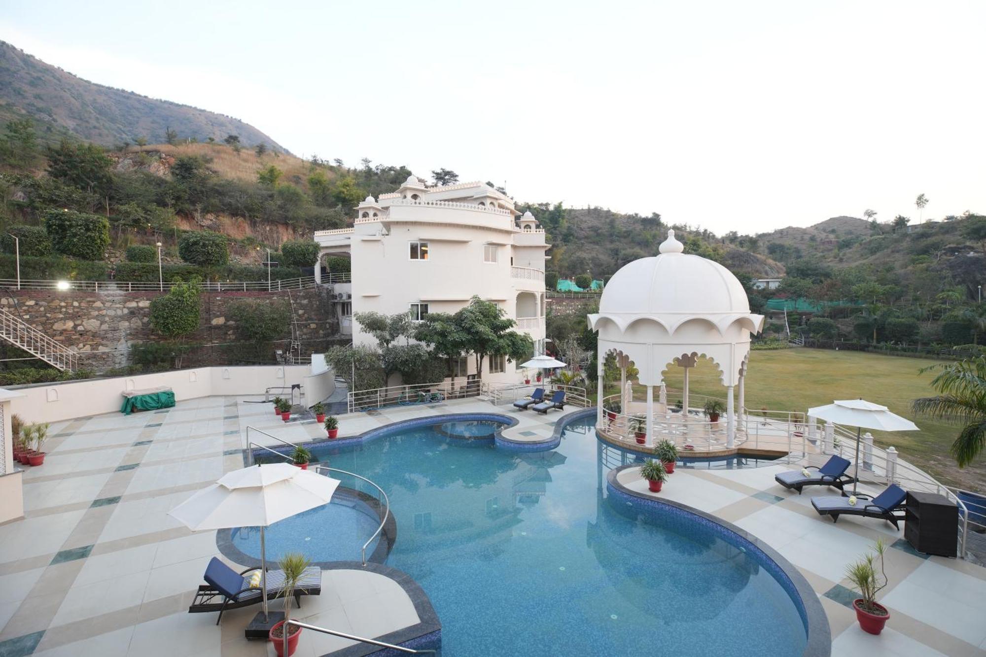 Sayaji Resorts & Spa Udaipur Eksteriør billede