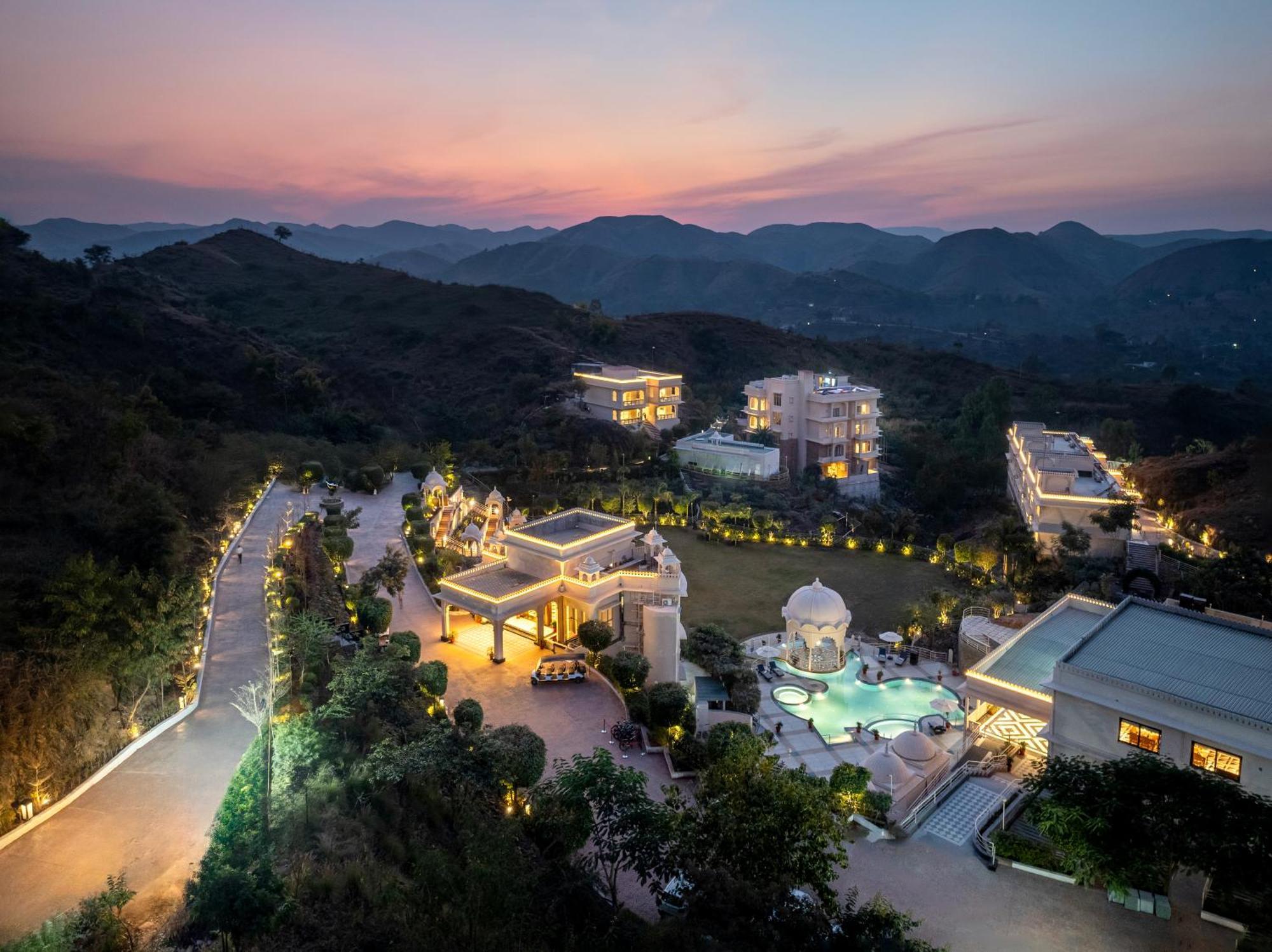 Sayaji Resorts & Spa Udaipur Eksteriør billede